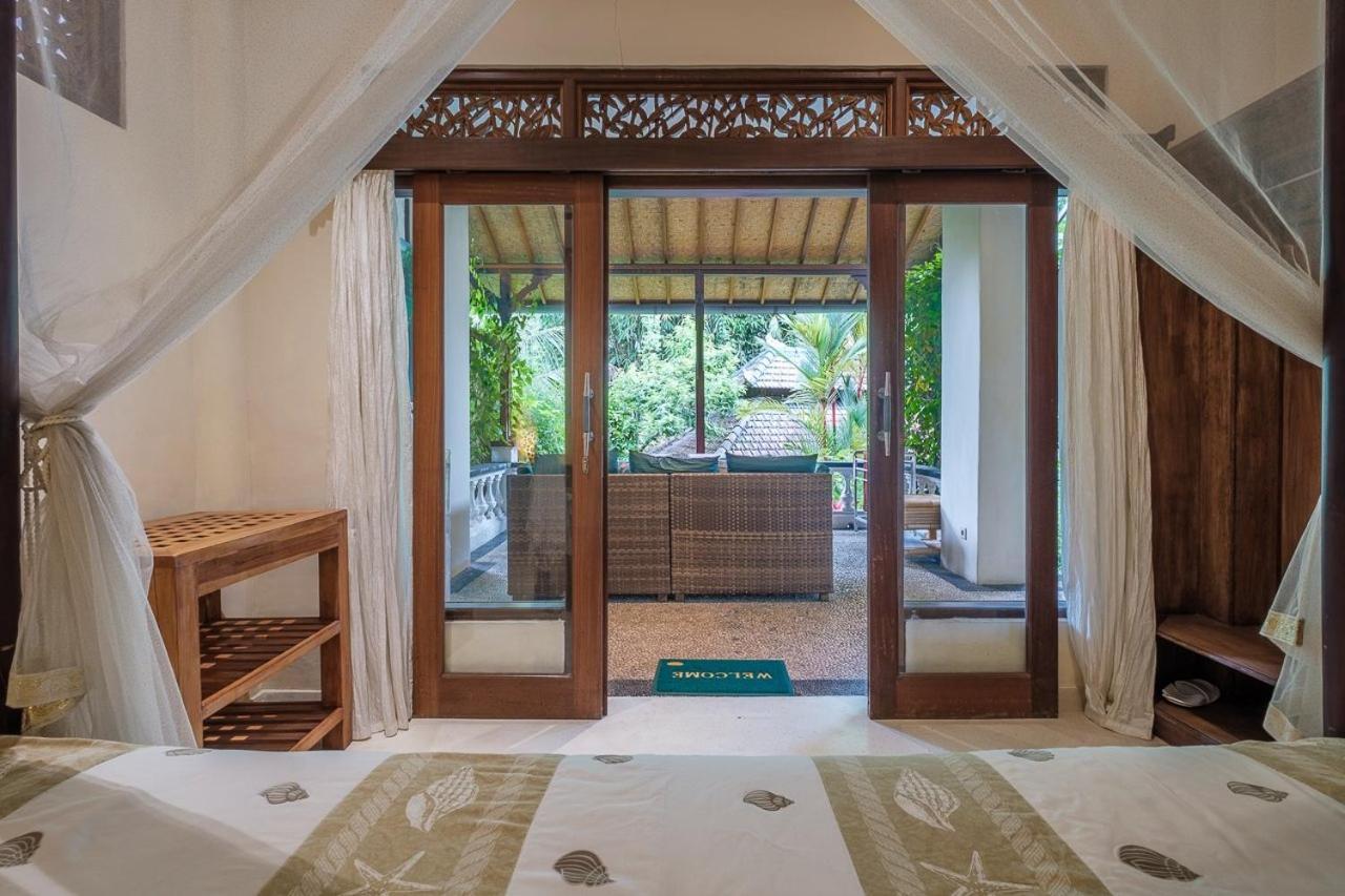 White Lotus Oasis Hotel Ubud  Luaran gambar