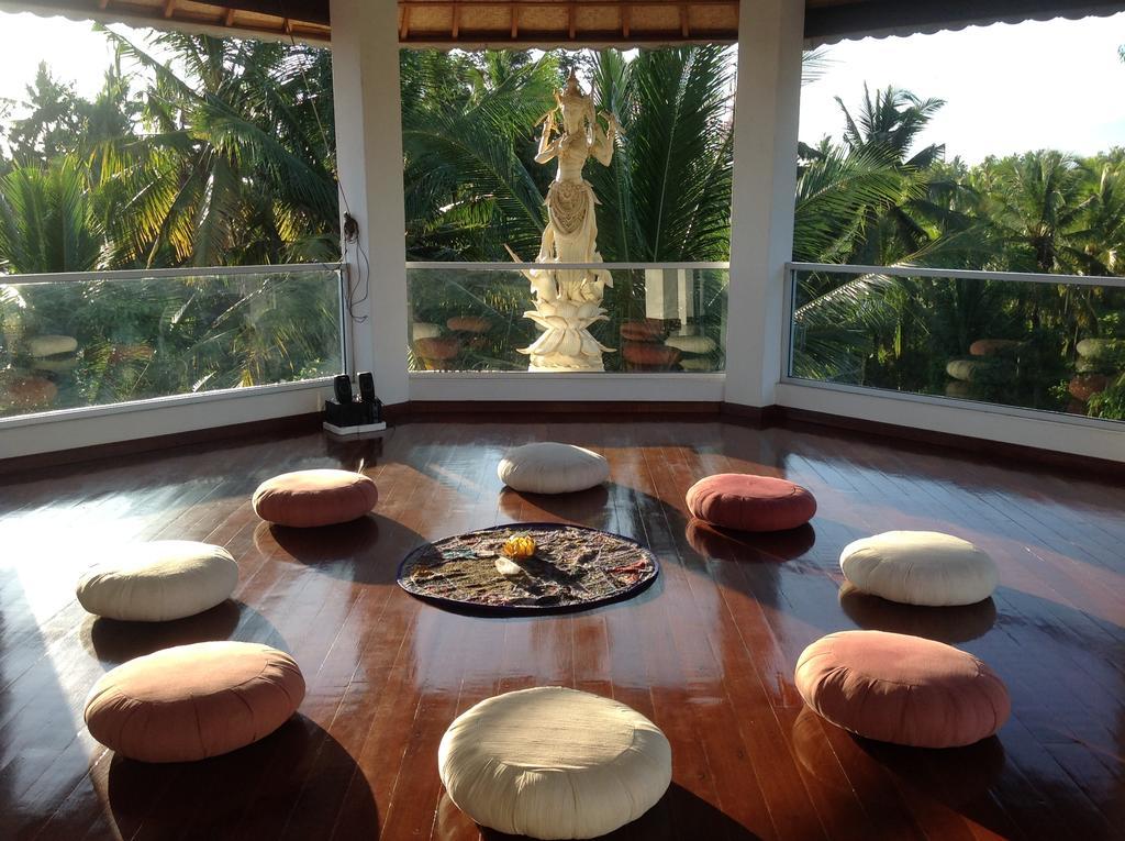 White Lotus Oasis Hotel Ubud  Luaran gambar
