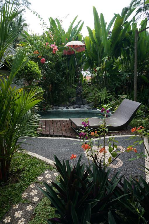 White Lotus Oasis Hotel Ubud  Luaran gambar